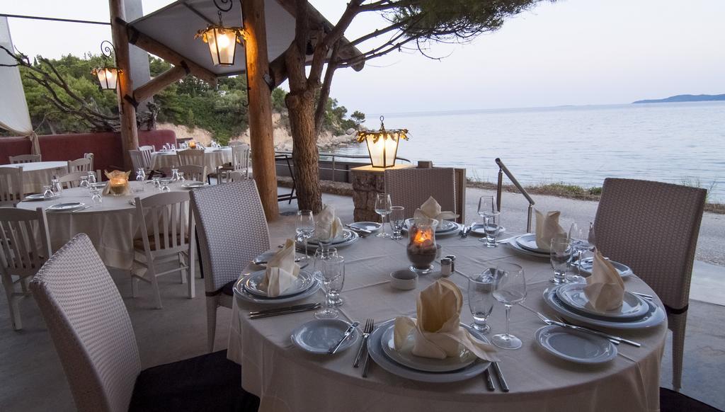 Epavlis Beach Resort بورتو خيلي المظهر الخارجي الصورة