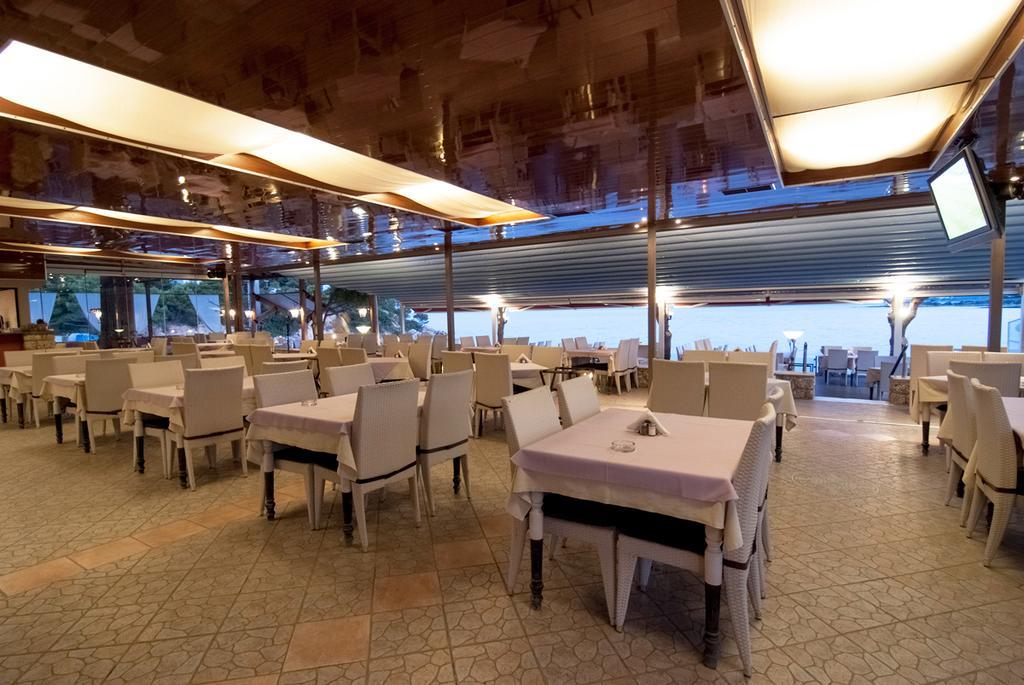 Epavlis Beach Resort بورتو خيلي المظهر الخارجي الصورة
