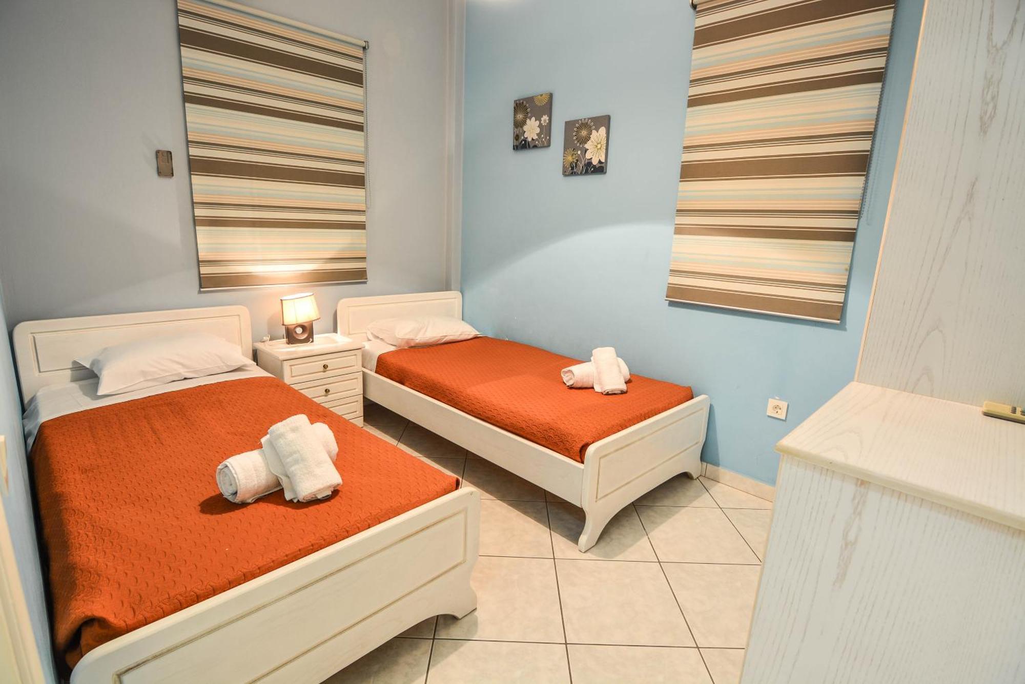 Epavlis Beach Resort بورتو خيلي المظهر الخارجي الصورة