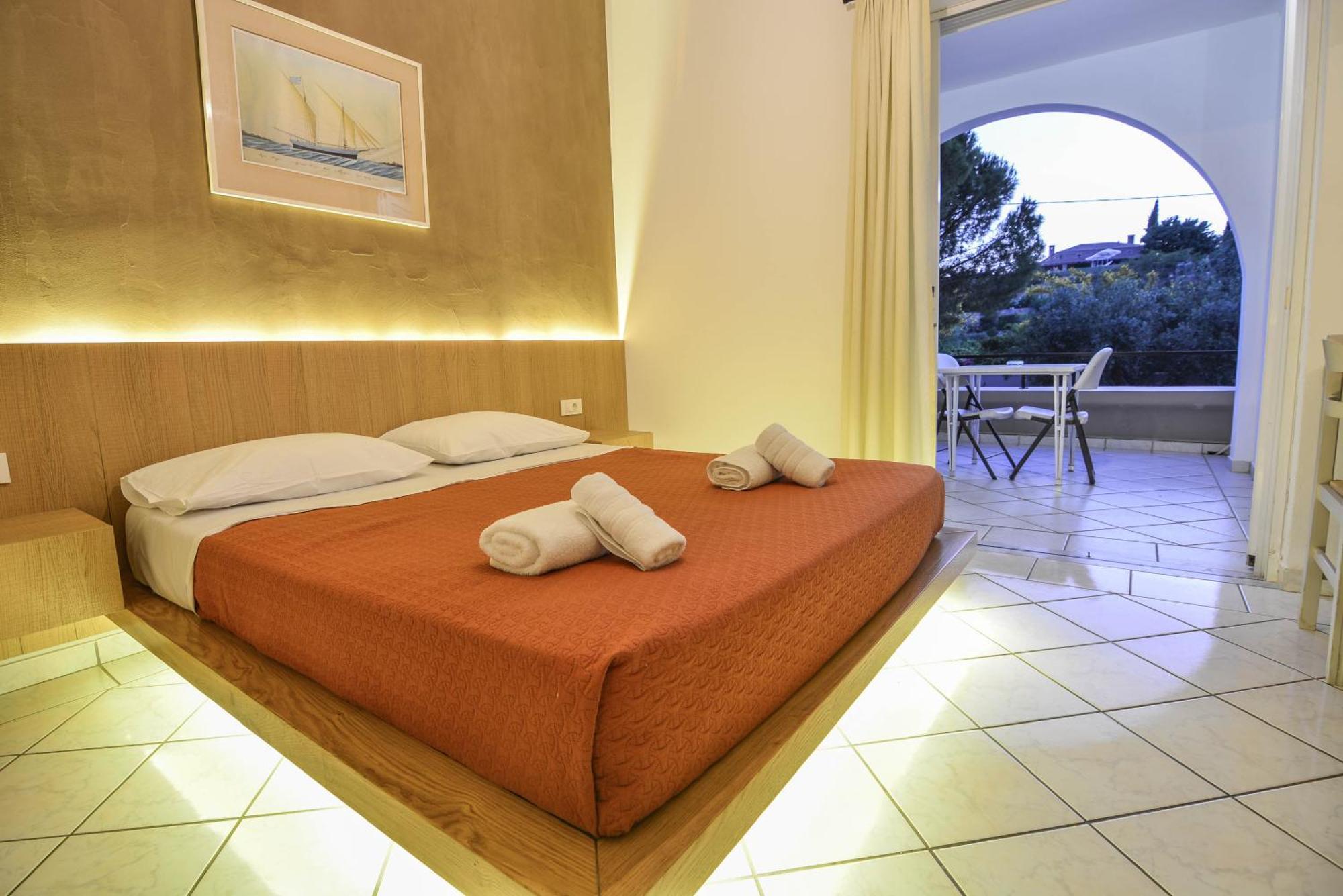 Epavlis Beach Resort بورتو خيلي المظهر الخارجي الصورة