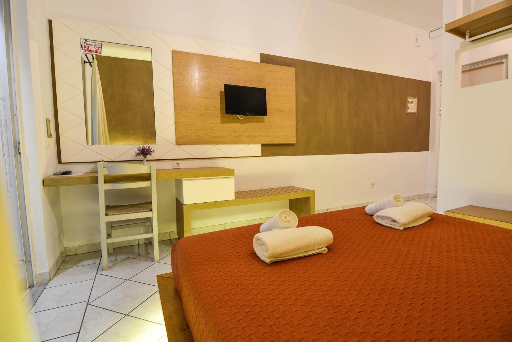 Epavlis Beach Resort بورتو خيلي المظهر الخارجي الصورة