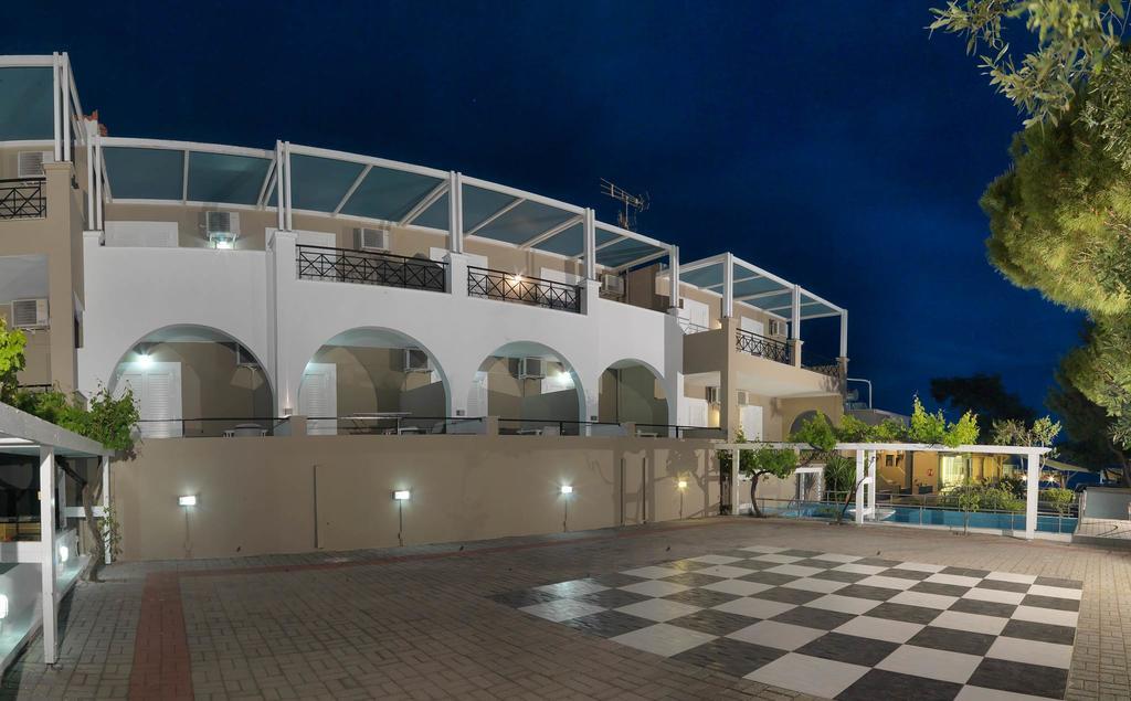 Epavlis Beach Resort بورتو خيلي المظهر الخارجي الصورة